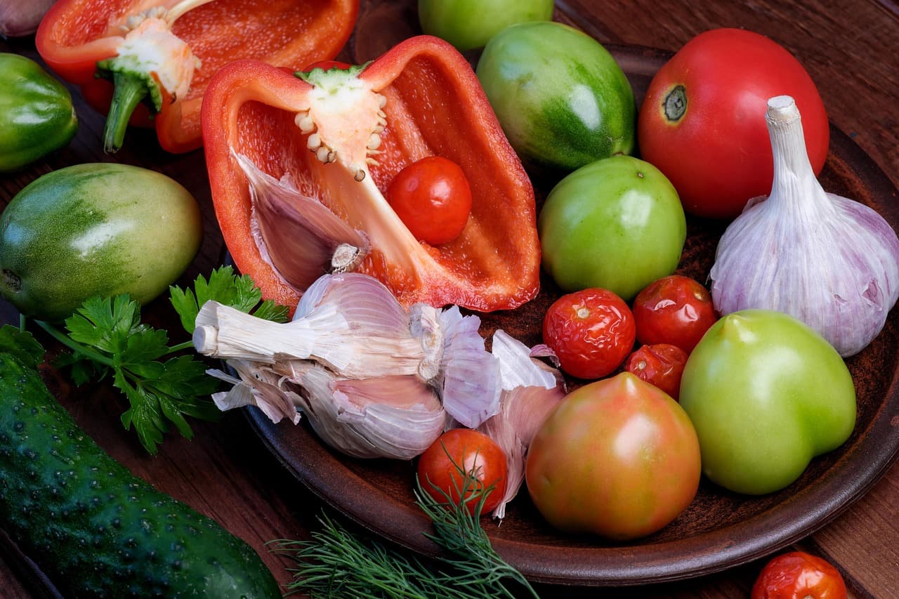 Cómo Fortalecer tu Salud Emocional a Través de la Alimentación Saludable